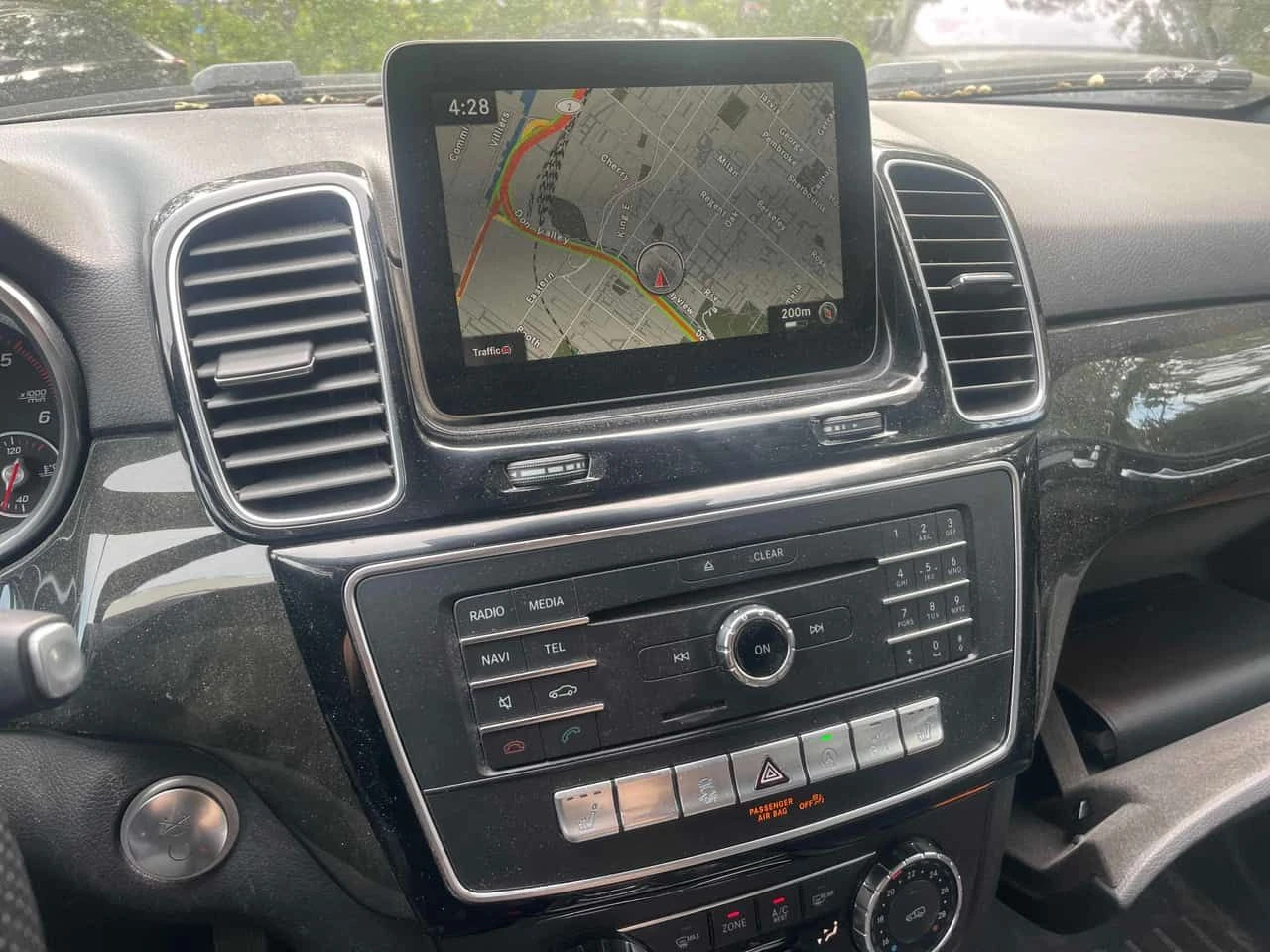 Mercedes-Benz GLE 350 d * DISTRONIC* 360* HARMAN/KARDON* , снимка 9 - Автомобили и джипове - 54795856