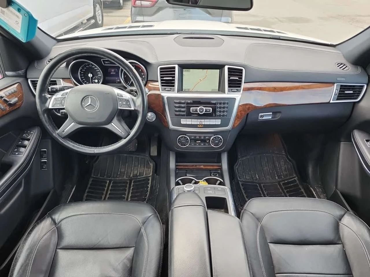 Mercedes-Benz GL 350 * КАМЕРА* ПАНОРАМА* 7 МЕСТА* , снимка 9 - Автомобили и джипове - 54997807