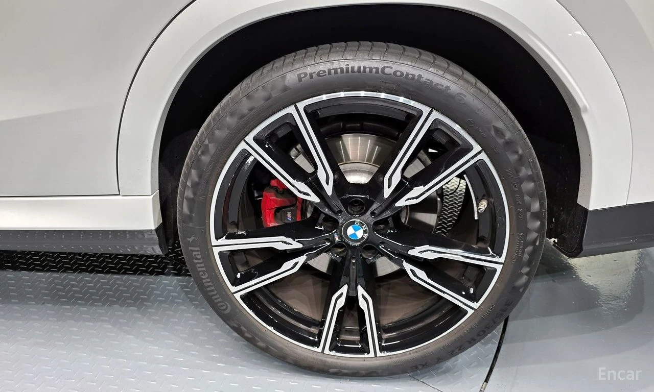 BMW X6 ОБДУХВАНЕ * ДИСТРОНИК * HEAD-UP * B&W * , снимка 7 - Автомобили и джипове - 55187335