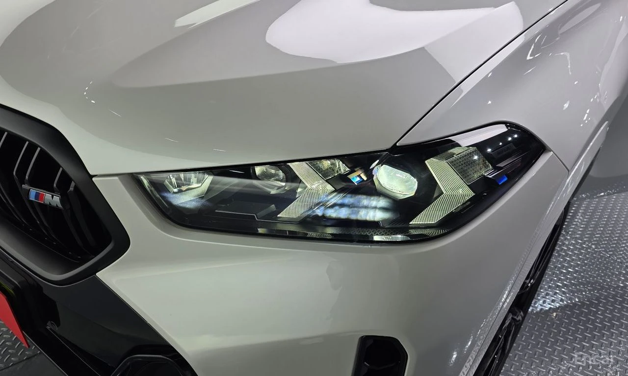 BMW X6 ОБДУХВАНЕ * ДИСТРОНИК * HEAD-UP * B&W * , снимка 8 - Автомобили и джипове - 55187335