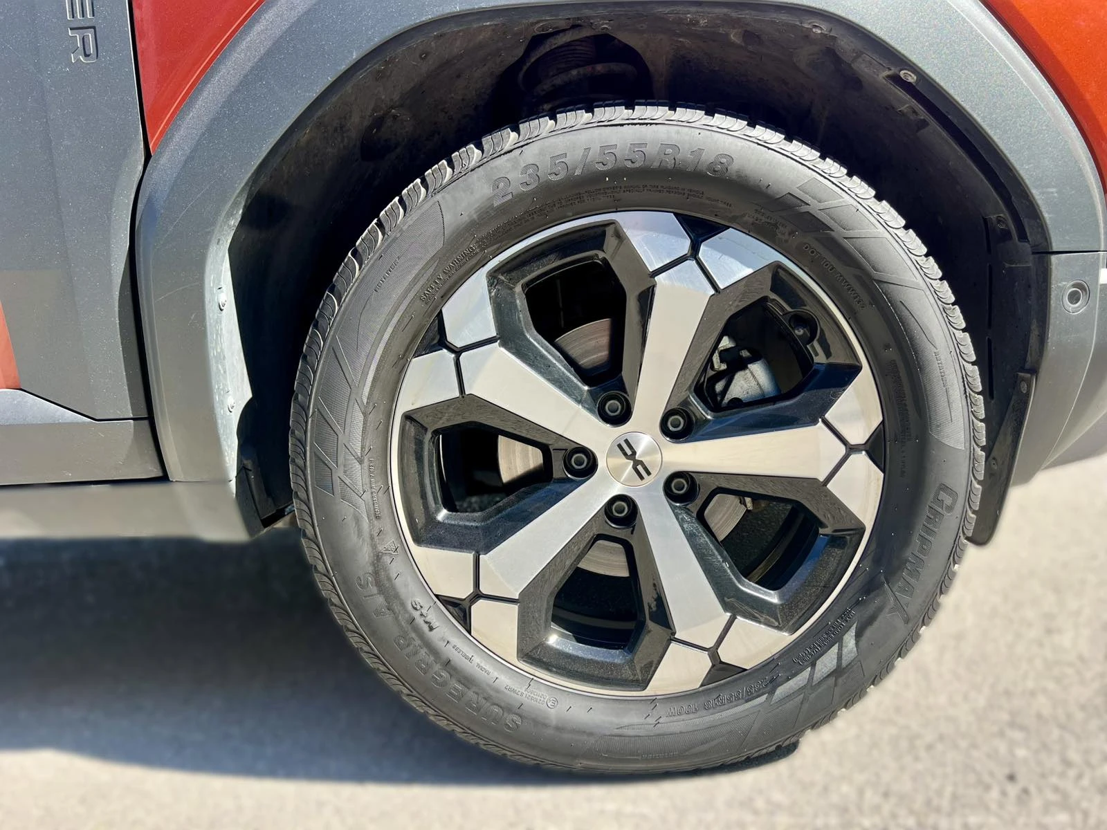 Dacia Duster 1.6 E-Tech Full Hybrid / 140 к.с. / ГАРАНЦИЯ, снимка 17 - Автомобили и джипове - 55798805