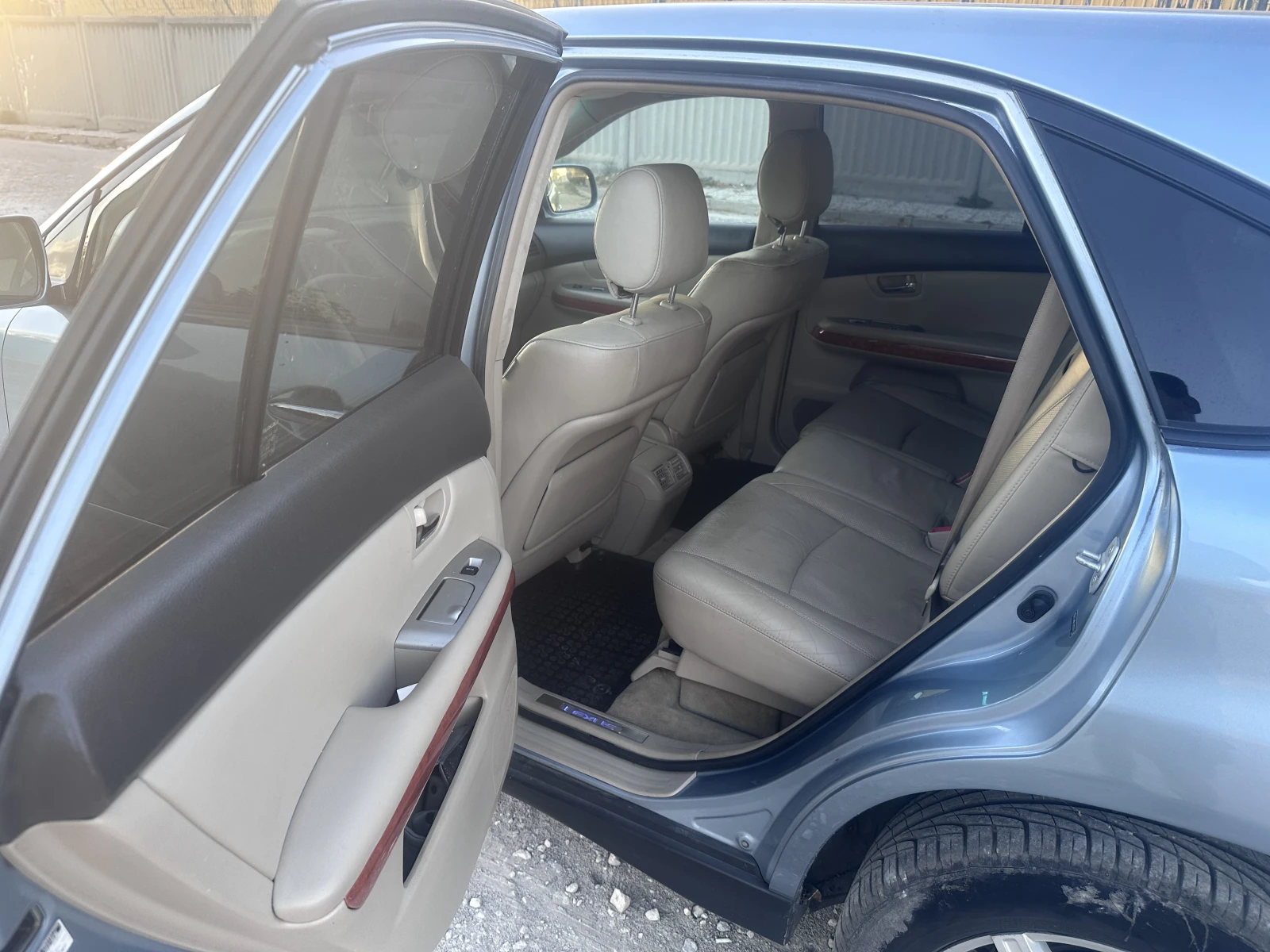 Lexus RX 400h 3.3 AWD LPG, снимка 13 - Автомобили и джипове - 55964379