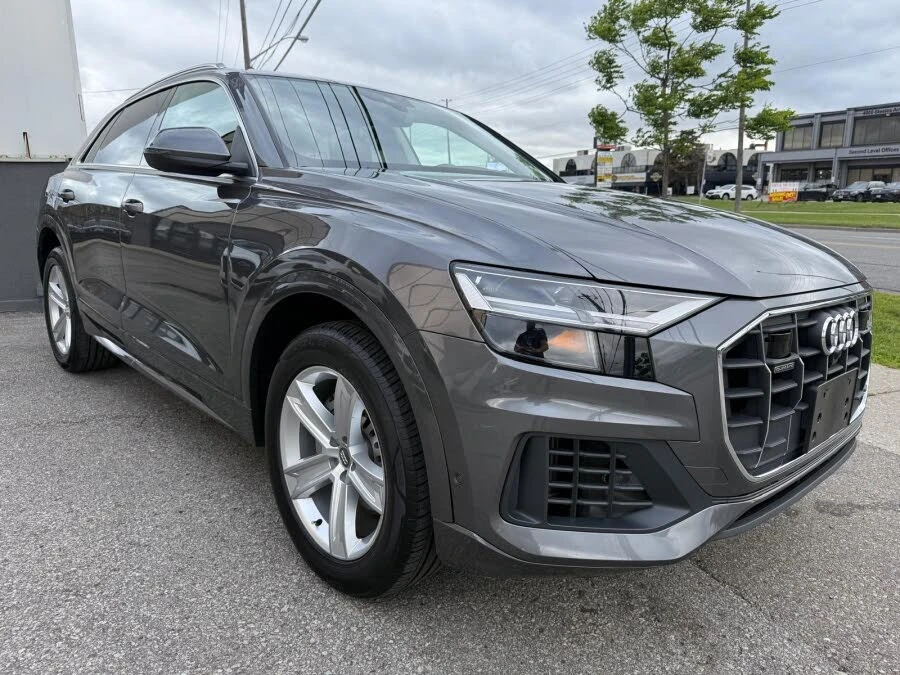 Audi Q8 Progressiv 55 TFSI * DIS * 360 * ОБДУХ * B&O * ПАН, снимка 3 - Автомобили и джипове - 55967747