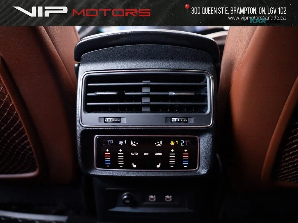 Audi Q7 55 TFSI | 7 МЕСТЕН | 360 | Distro, снимка 17 - Автомобили и джипове - 56073797
