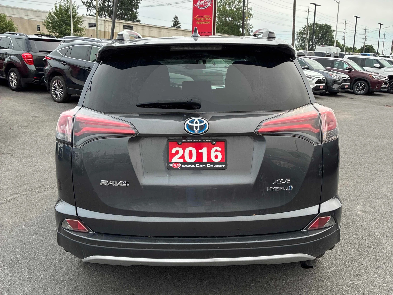 Toyota Rav4 * XLE * АВТОКРЕДИТ БЕЗ ПЪРВОНАЧАЛНА ВНОСКА* , снимка 4 - Автомобили и джипове - 56128293