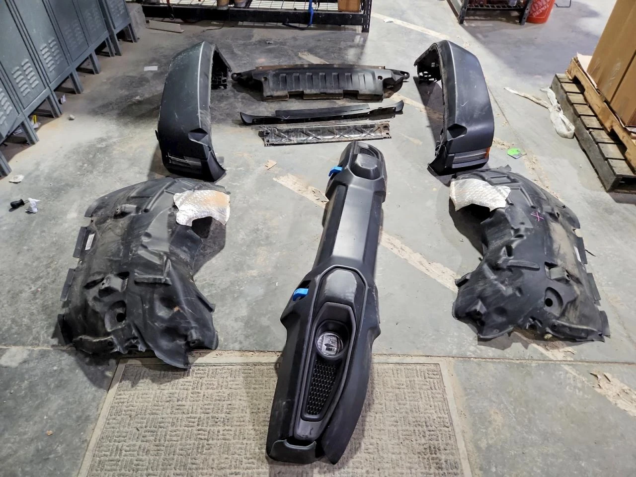 Jeep Wrangler RUBICON/4xe Plug-in/Remote Start/CARPLAY/CARFAX | Mobile.bg � ����������� 12