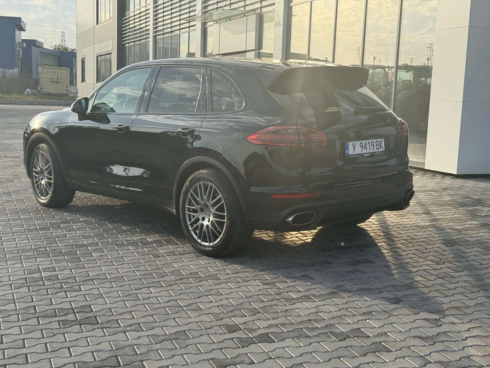 Porsche Cayenne 3.0TDi, снимка 5 - Автомобили и джипове - 56623638