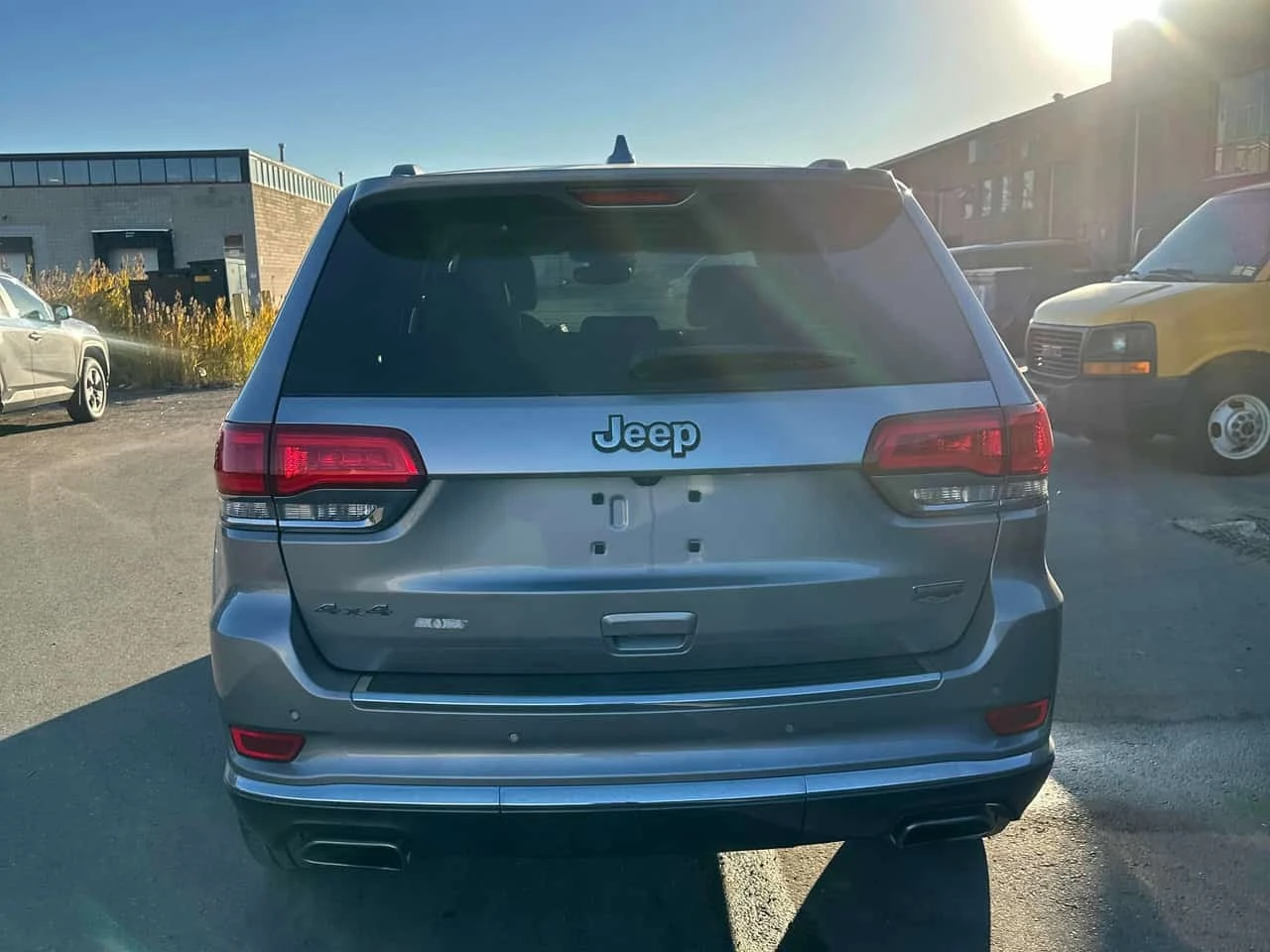 Jeep Grand cherokee * Summit * CARFAX * ����� �� ����������� | Mobile.bg � ����������� 4