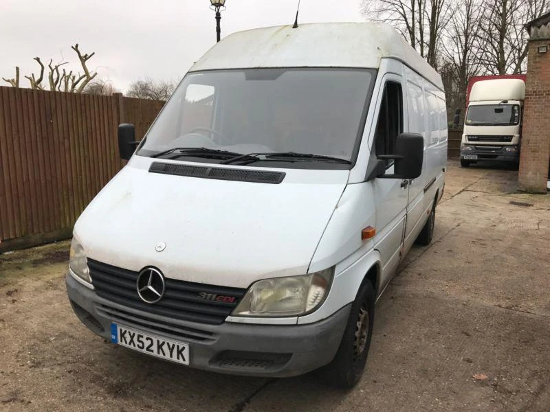 Mercedes-Benz Sprinter 311 2.2cdi разпродажба, снимка 1 - Бусове и автобуси - 17299925