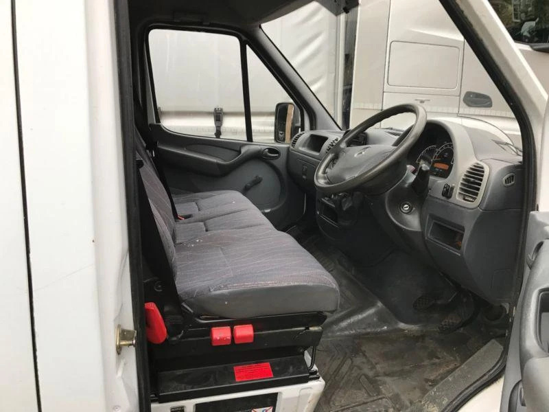 Mercedes-Benz Sprinter 311 2.2cdi разпродажба, снимка 3 - Бусове и автобуси - 17299925