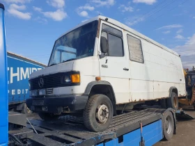 ������ Mercedes-Benz 611