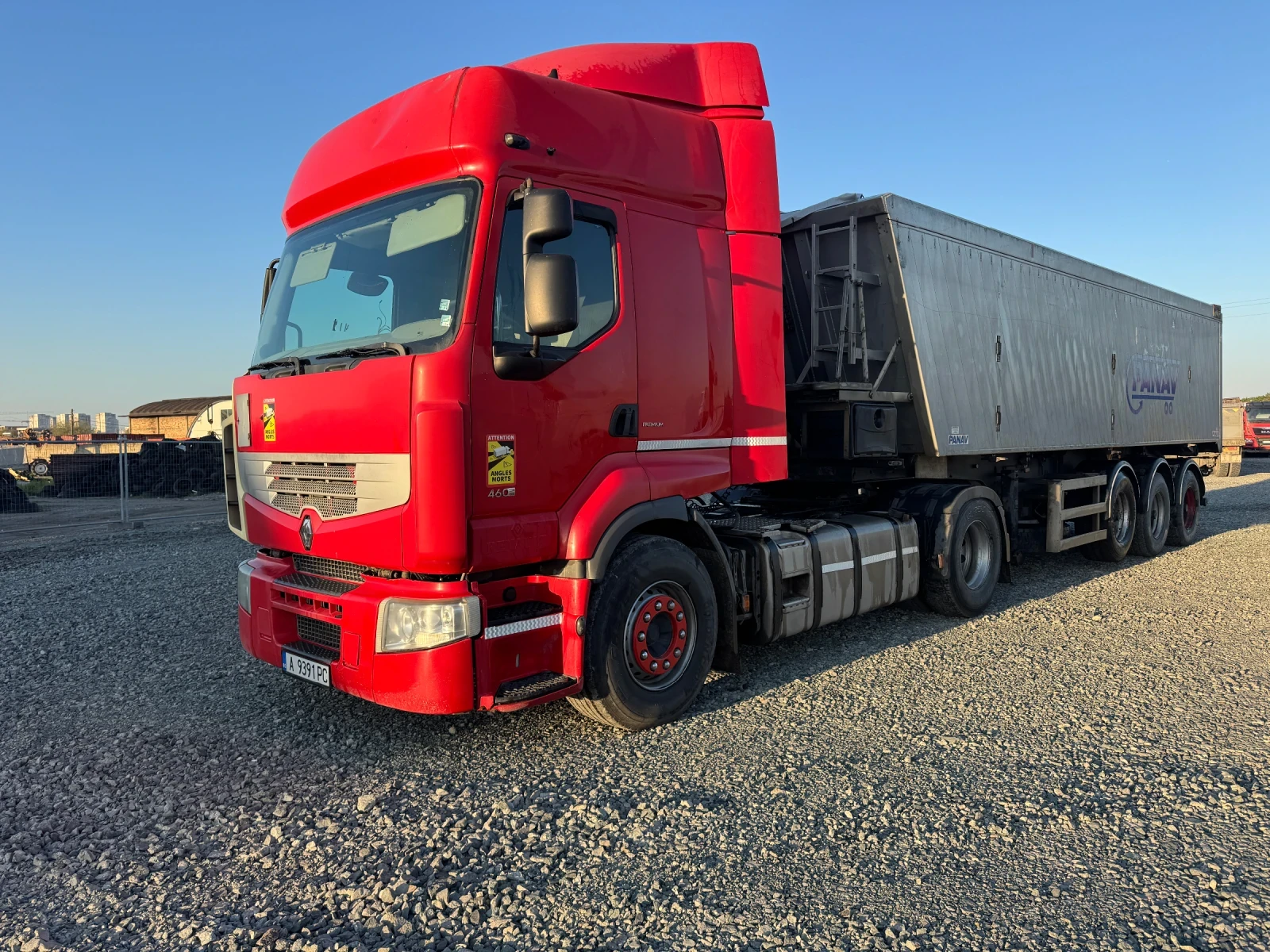 Renault Premium