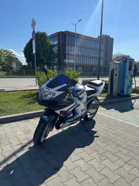 Suzuki Gsxr K2 А2 Категория Обслужен, снимка 1
