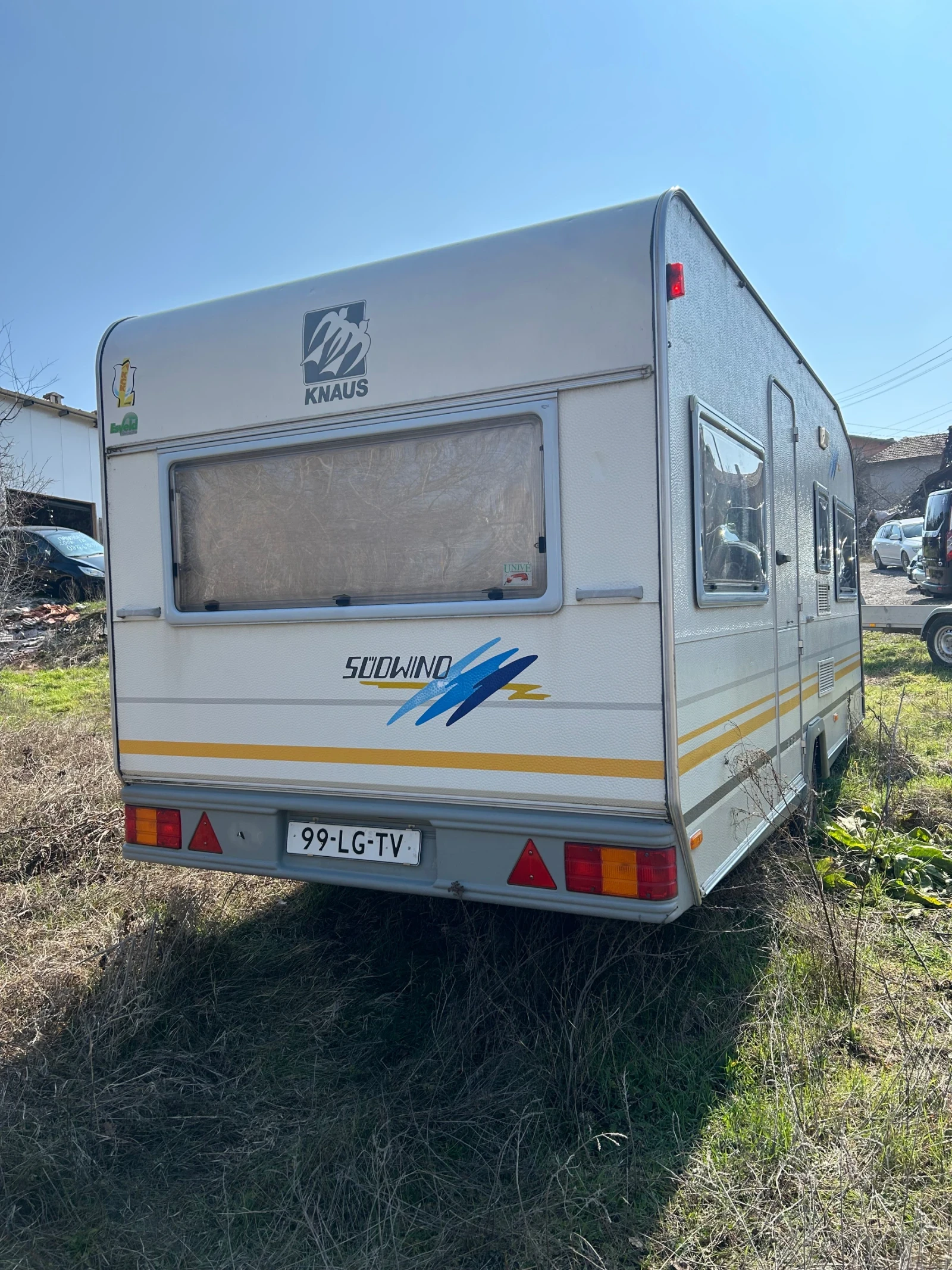 Каравана Knaus Sudwind , снимка 3 - Каравани и кемпери - 53745384