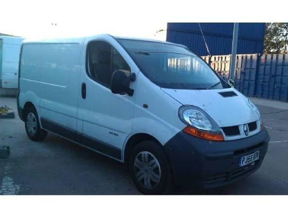 Двигател за Renault Trafic, снимка 1 - Части - 30128589