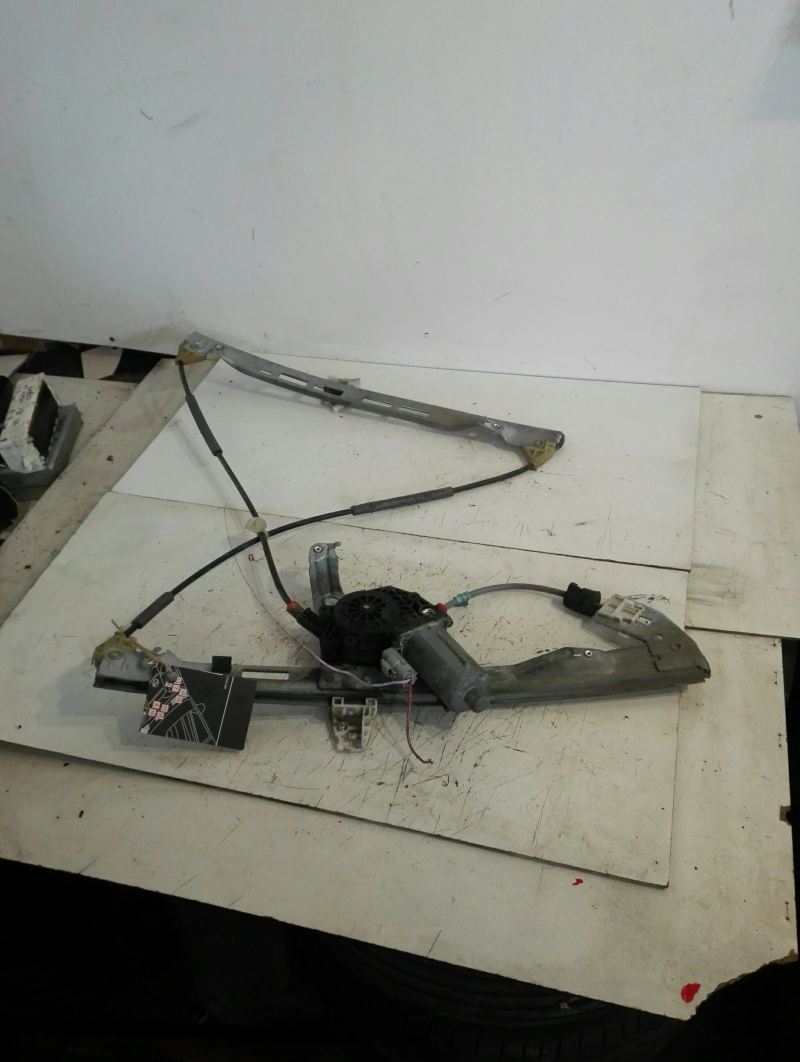       206 4, | Mobile.bg   1