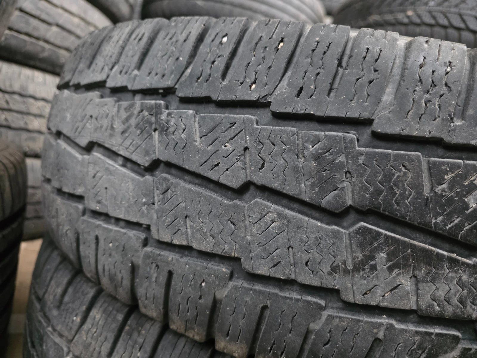 ���� 225/75R16 | Mobile.bg � ����������� 3