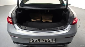 Mercedes-Benz E 220 КОЖА* ПОДГРЕВ* КАМЕРА* ПАНО* АВТОКРЕДИТ, снимка 14