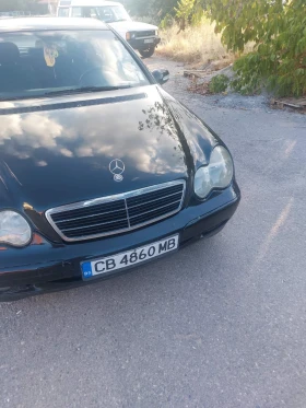 Mercedes-Benz C 200, снимка 6