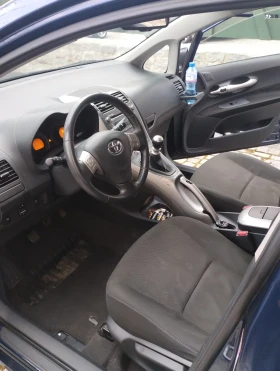 Toyota Auris 2.2 DCAT 177hp 153 000 km, снимка 7