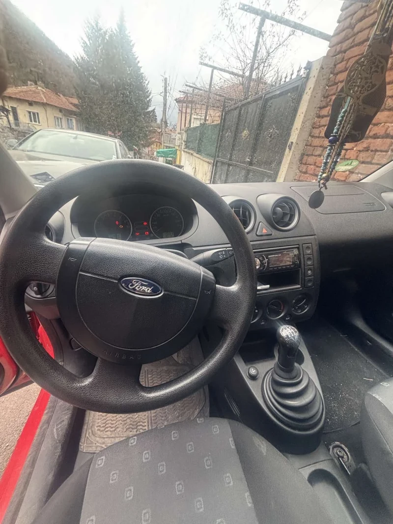 Ford Fiesta, снимка 6 - Автомобили и джипове - 47432143