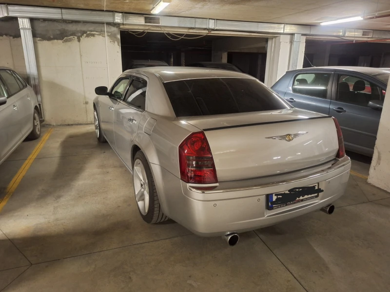 Chrysler 300c, снимка 10 - Автомобили и джипове - 49199597