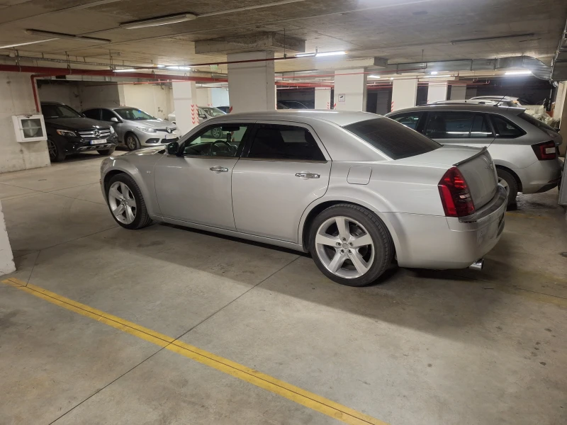 Chrysler 300c, снимка 4 - Автомобили и джипове - 49199597