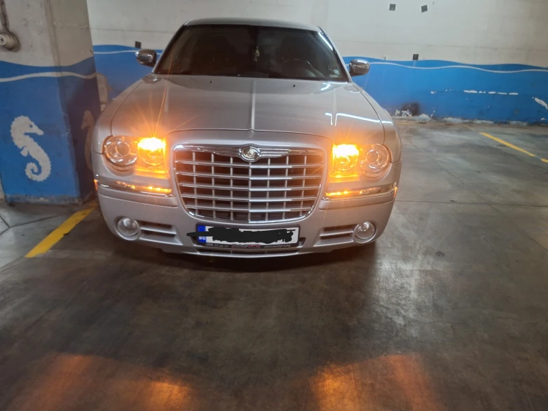 Chrysler 300c, снимка 2 - Автомобили и джипове - 49199597