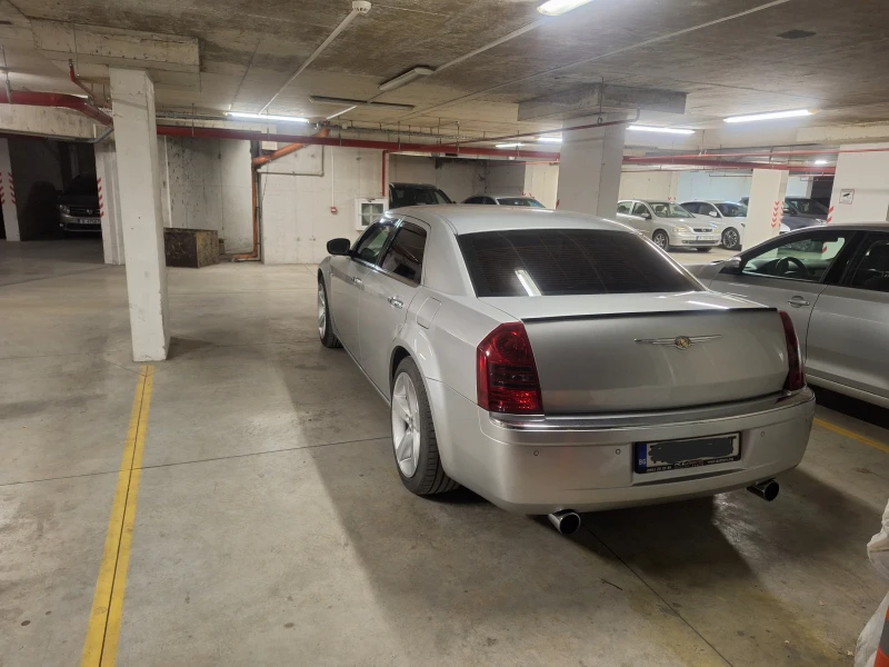 Chrysler 300c, снимка 5 - Автомобили и джипове - 49199597