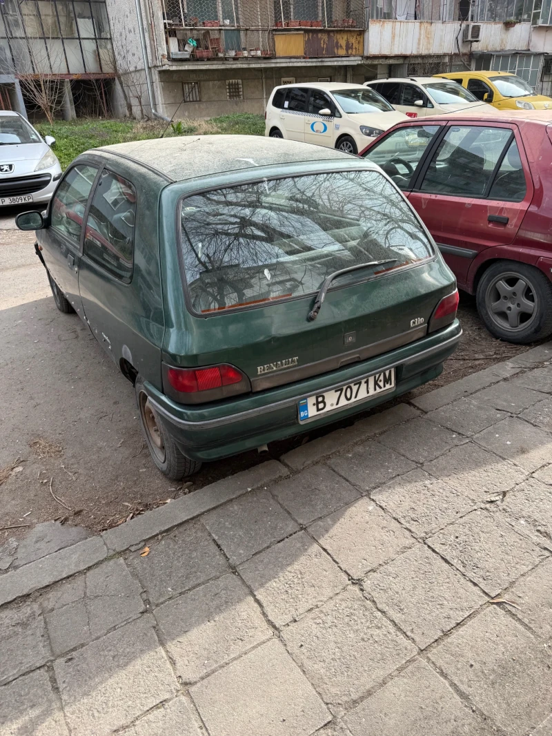 Renault Clio, снимка 4 - Автомобили и джипове - 49462207