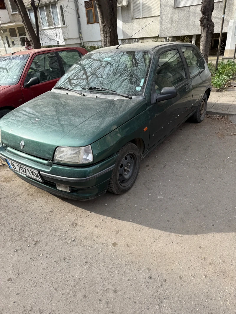 Renault Clio, снимка 1 - Автомобили и джипове - 49462207