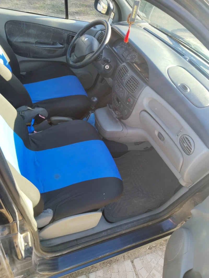 Renault Scenic 1.9 dci 100hp, снимка 6 - Автомобили и джипове - 49519850