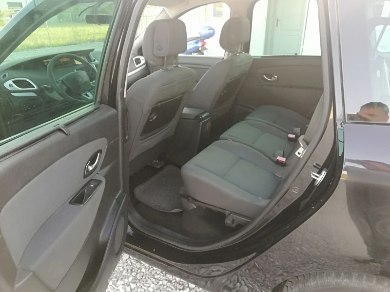 Renault Grand scenic 1.9DCI kli 131, снимка 10 - Автомобили и джипове - 50285069