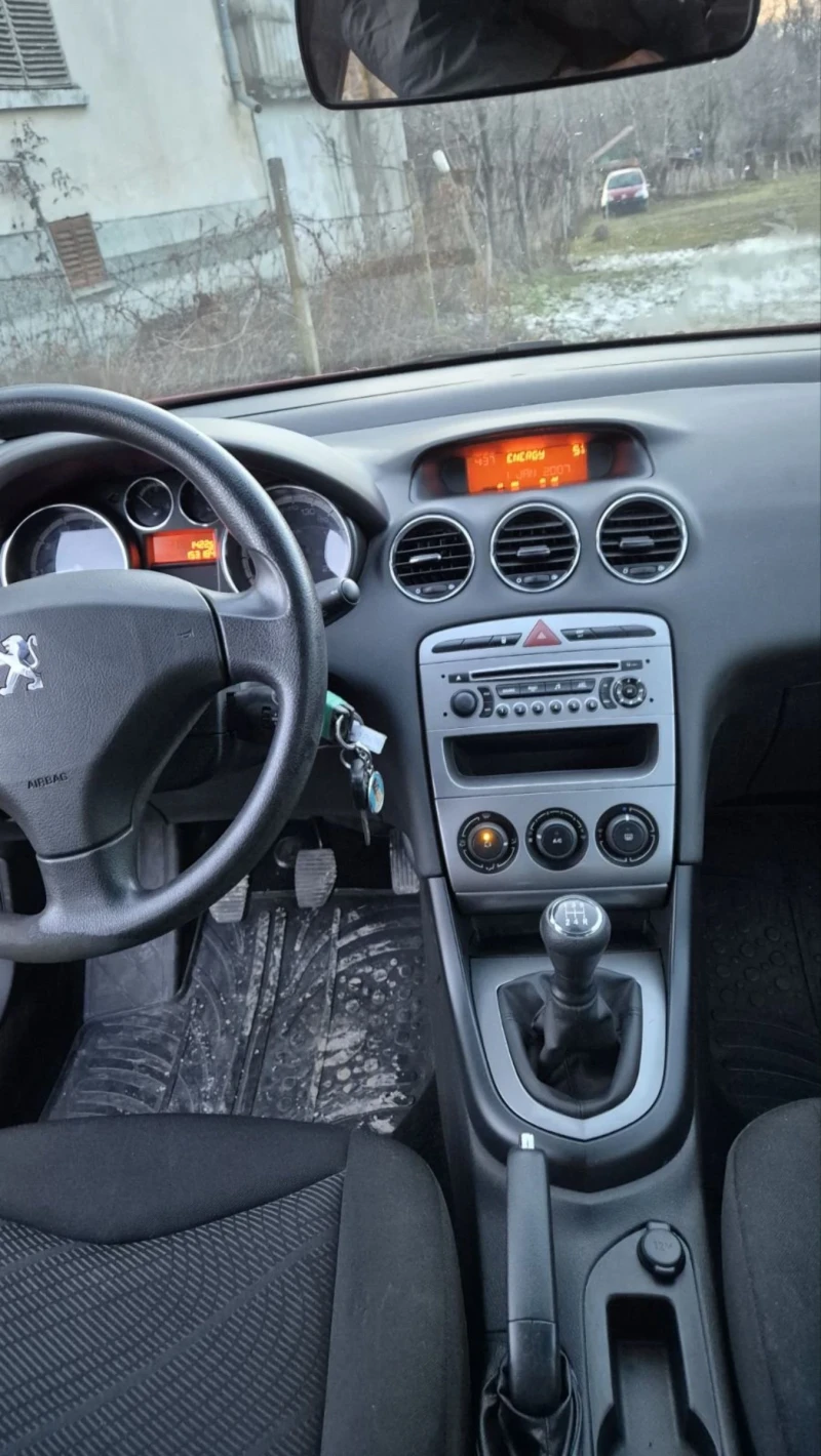 Peugeot 308 SW Comfort 1.4 VTI KLIMA, снимка 7 - Автомобили и джипове - 52484426