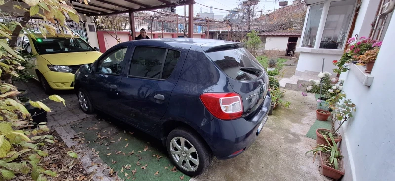 Dacia Sandero, снимка 5 - Автомобили и джипове - 52863530