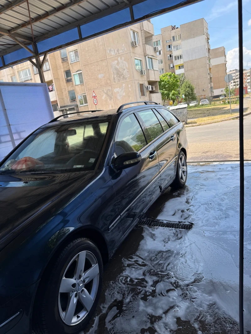Mercedes-Benz C 220, снимка 3 - Автомобили и джипове - 53024323