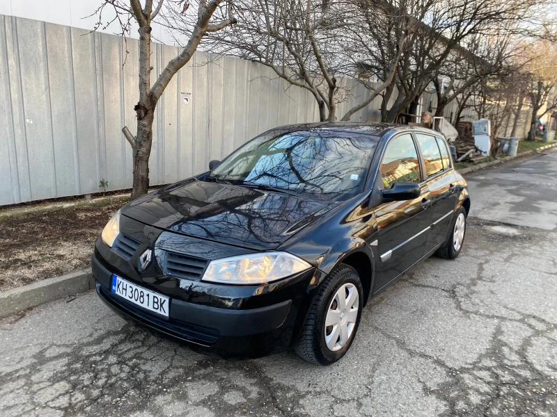 Renault Megane 1.5 DCi, снимка 5 - Автомобили и джипове - 53097942