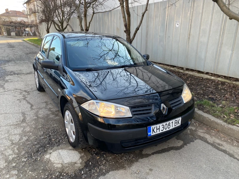 Renault Megane 1.5 DCi, снимка 2 - Автомобили и джипове - 53097942