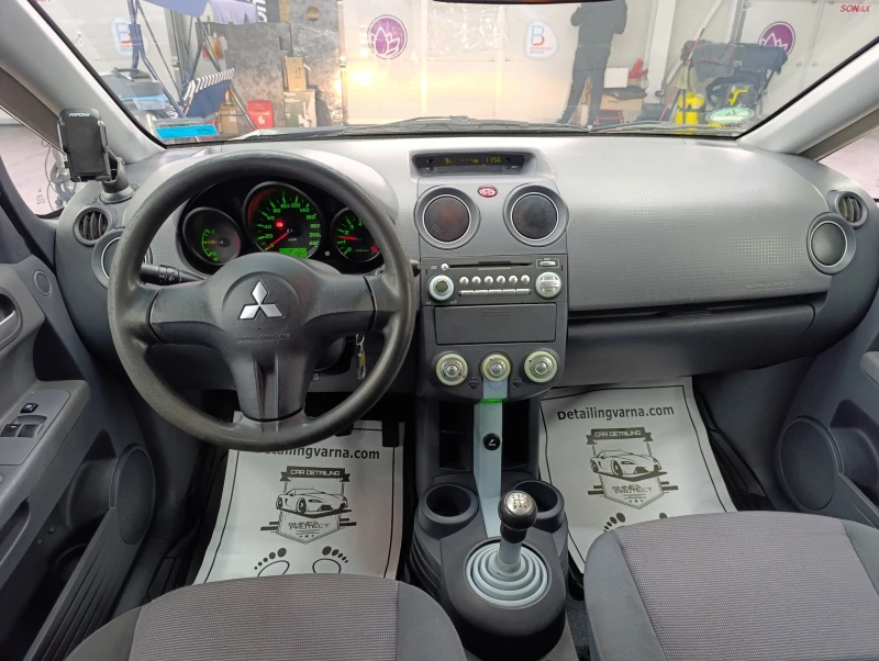 Mitsubishi Colt 1.3i 95 k.c., снимка 13 - Автомобили и джипове - 53167152