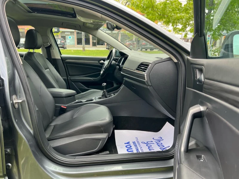 VW Jetta * HIGHLINE* АвтоКредит* (ЦЕНА ДО БГ), снимка 9 - Автомобили и джипове - 53330794