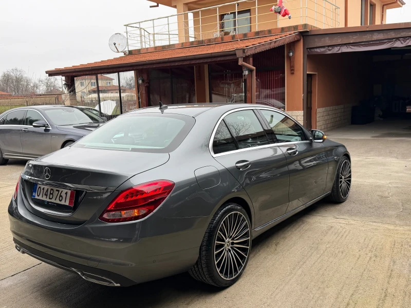 Mercedes-Benz C 220 Германия перфект, снимка 16 - Автомобили и джипове - 53438980