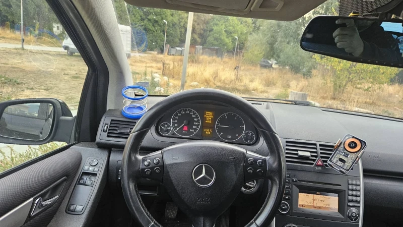 Mercedes-Benz A 180, снимка 7 - Автомобили и джипове - 53601310