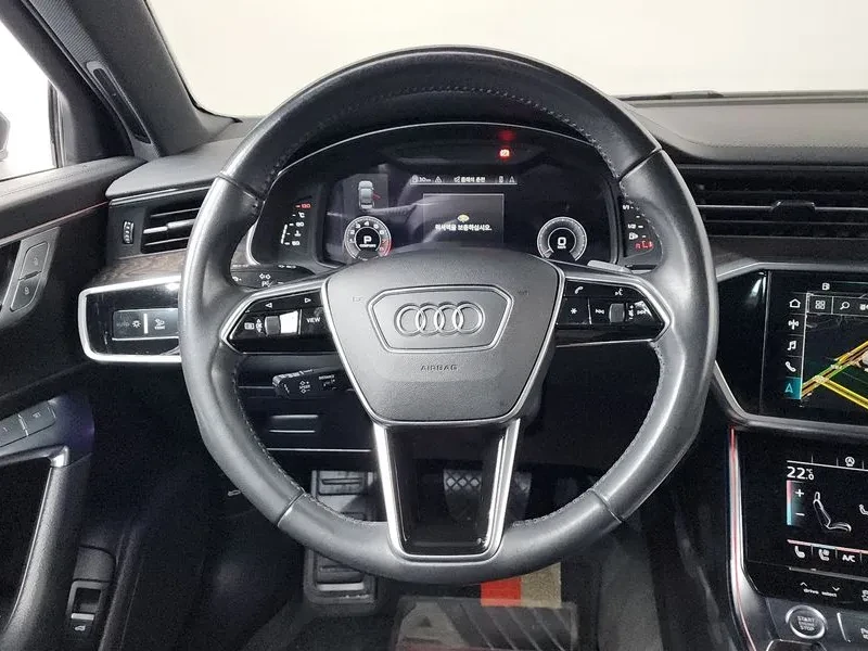 Audi A6 2.0 TFSI, снимка 13 - Автомобили и джипове - 55084436