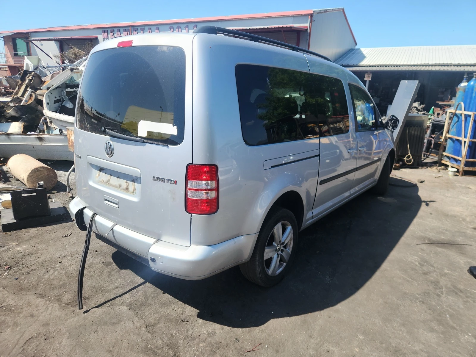 VW Caddy 1.6tdi - изображение 4