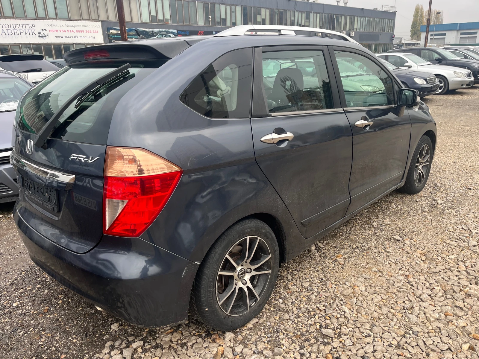 Honda Fr-v 1.8i FACELIFT ITALY GPL - изображение 4