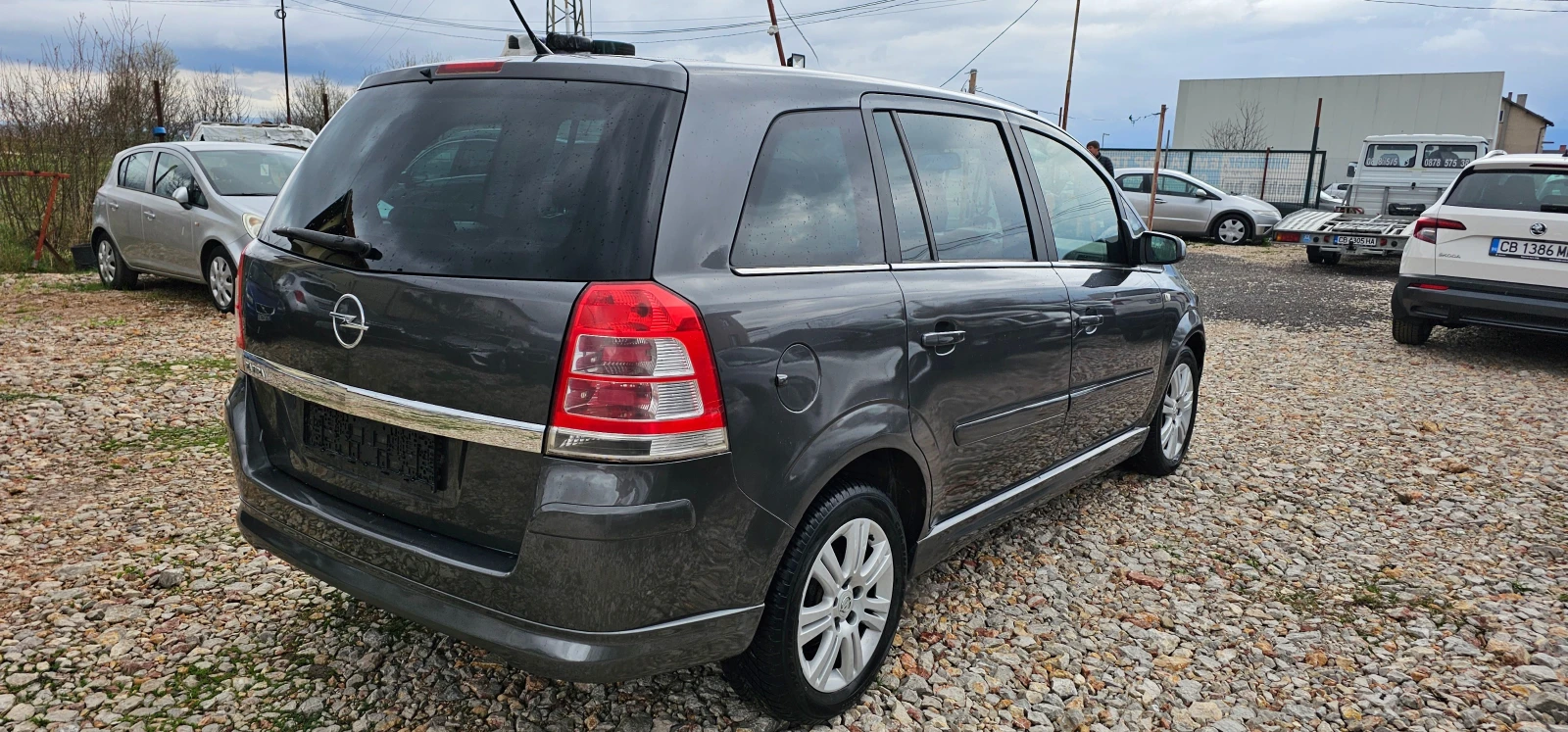 Opel Zafira 1.6CNG 7места Кожа - изображение 8