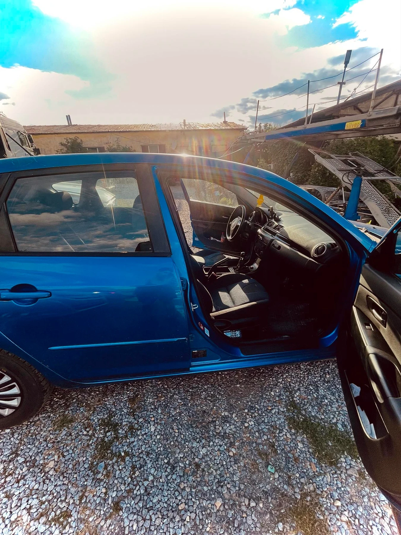 Mazda 3  - изображение 5