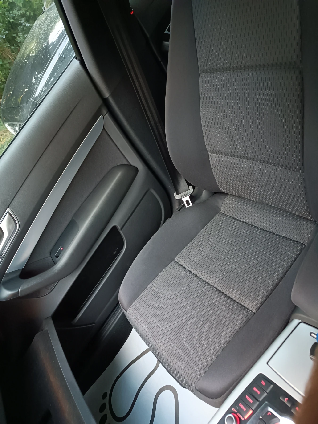 Audi A6 3.0 TDI  239 ..  2009. - Quattro | Mobile.bg   13