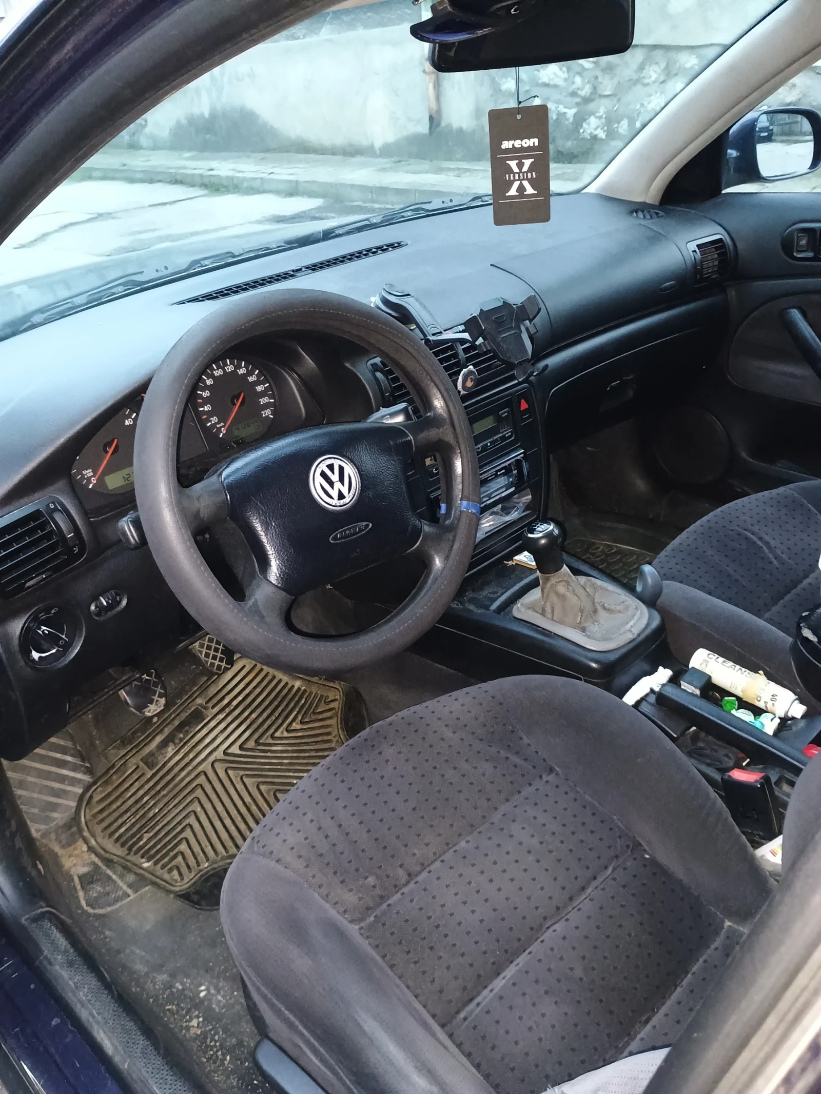 VW Passat  - изображение 2