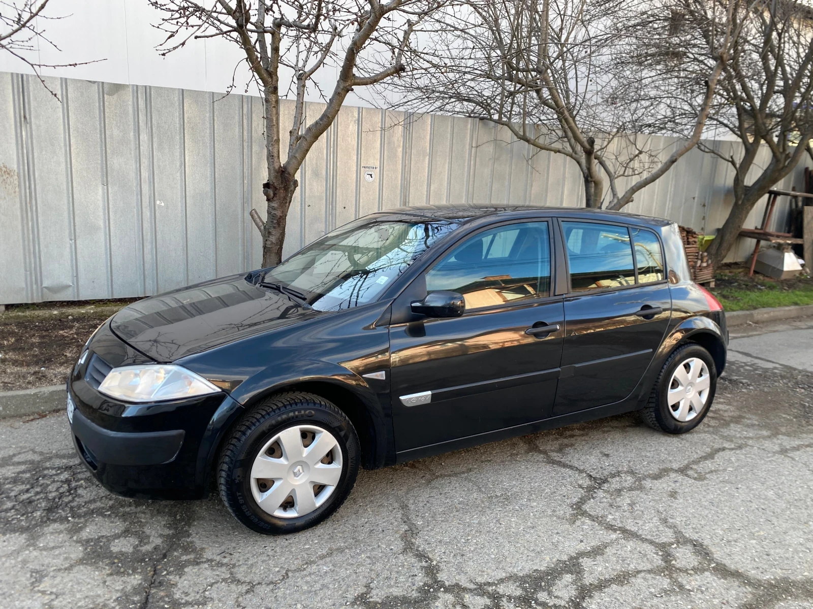Renault Megane 1.5 DCi - изображение 8